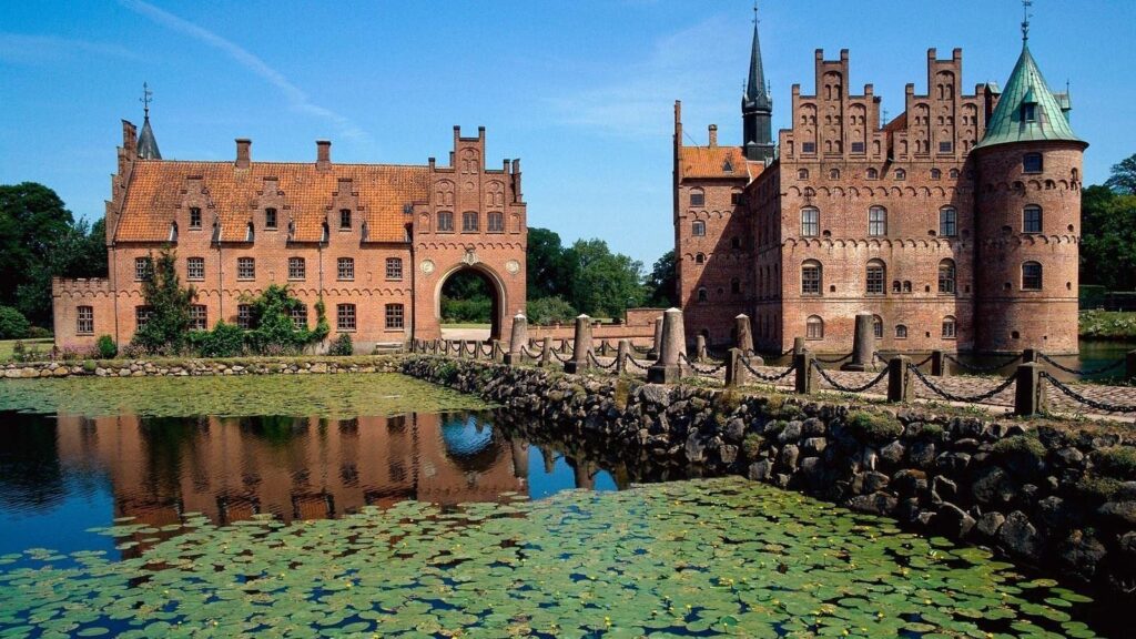 Déménager au Danemark: Château D'Egeskov